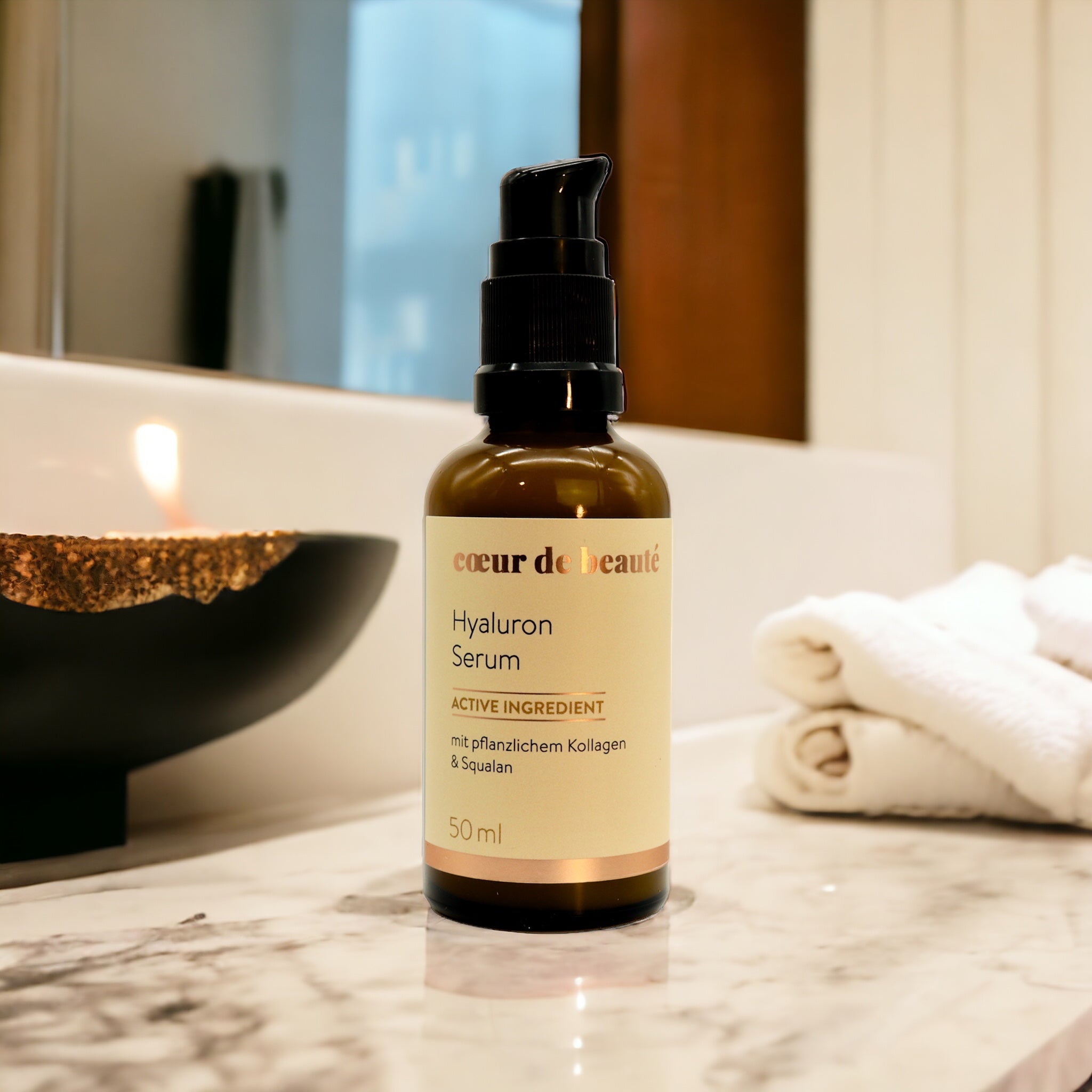 Veganes Hyaluro Serum mit pflanzlichem Kollagen von coeur de beaute aus Berlin