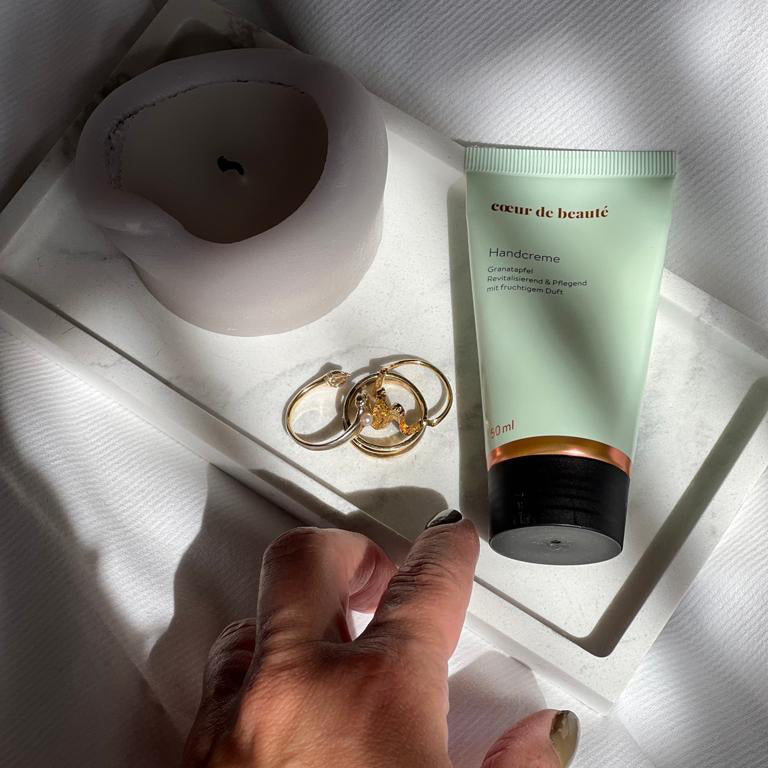vegane Handcreme mit Granatapfel Naturkosmetik aus Berlin