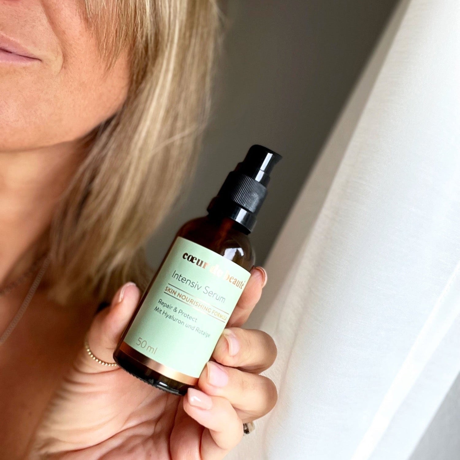Serum mit Rotalge von coeur de beauté Naturkosmetik aus Berlin parfümfrei
