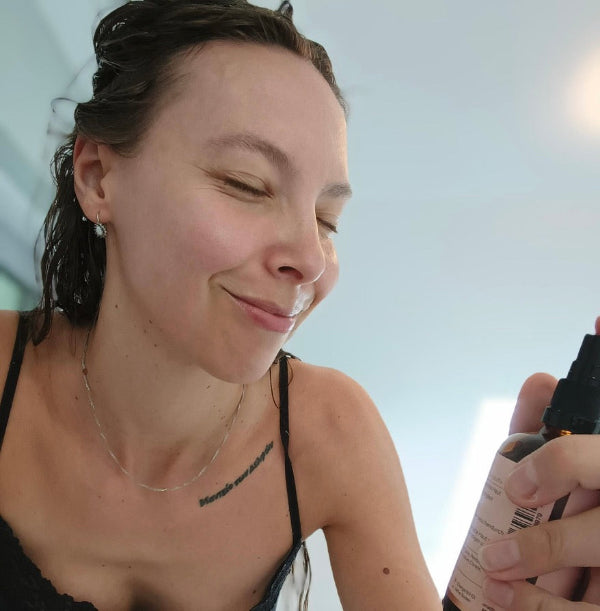 cœur de beauté Mischhaut lachende Frau