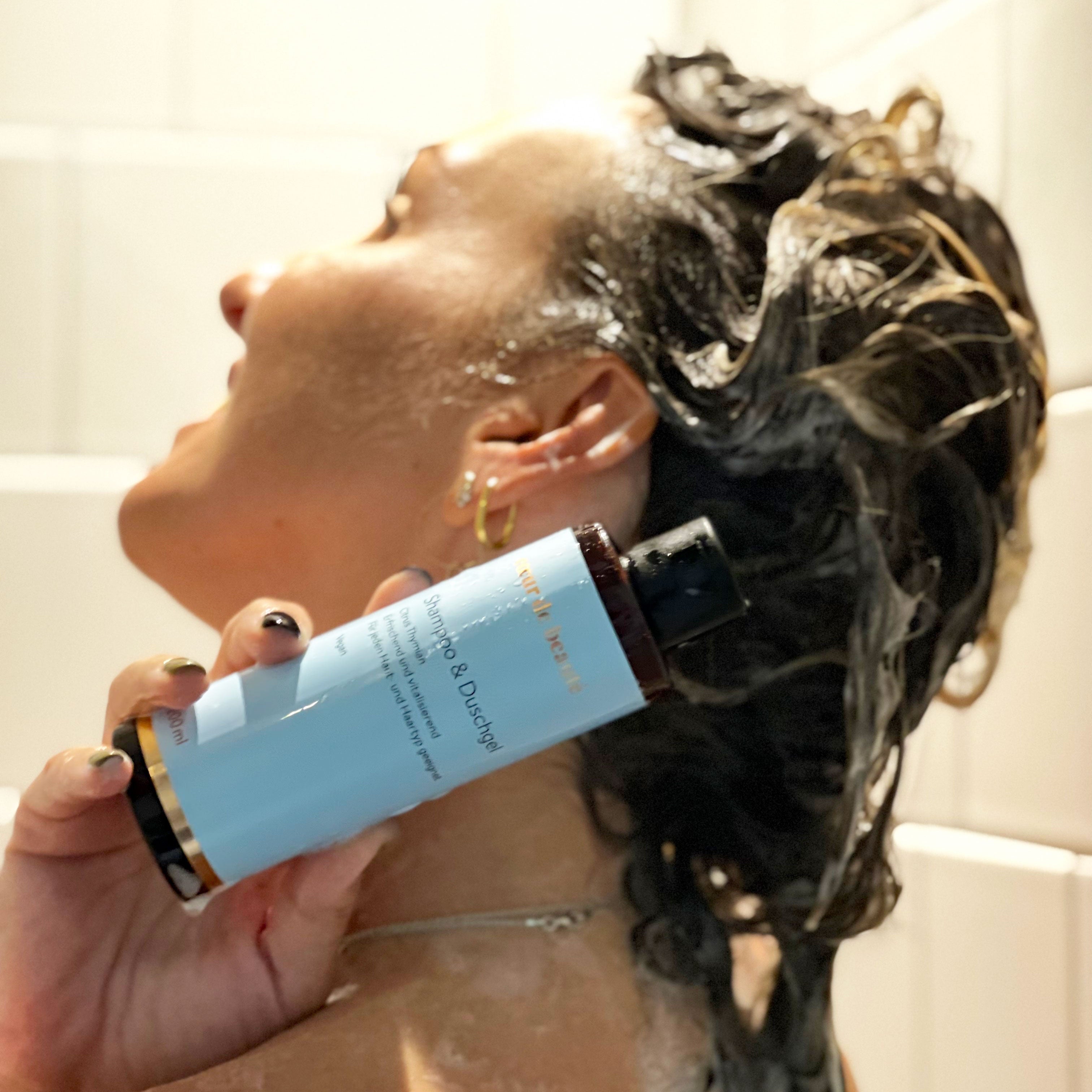 Shampoo & Duschgel Citrus Thymia » 2 in 1 Produkte ✓ erfrischend & feuchtigkeitsspendend ✓ Duschgel auch für Männer ✓ mit natürlichen ätherischen Ölen ✓