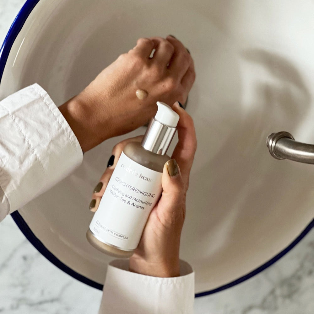 Gesichtsreinigung mit weißem Tee von Coeur de beauté vegane Naturkosmetik aus Berlin