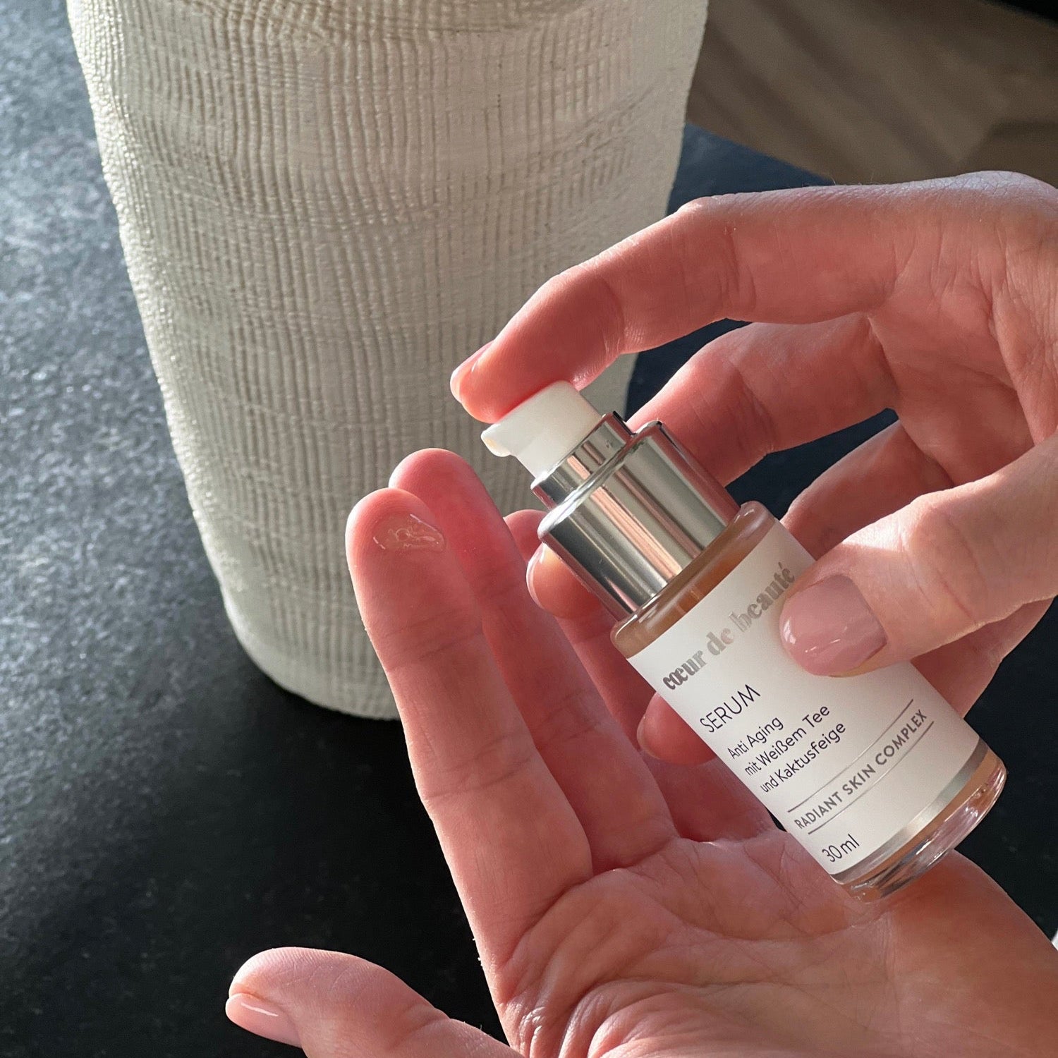Serum mit Kaktusfeige